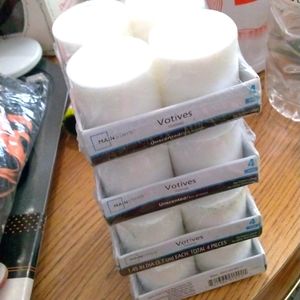 Set of 4 votive candles new